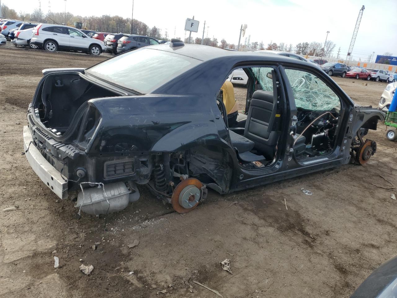 Image 3 of 2016 CHRYSLER 300C  2016 with VIN 2C3CCAKG3GH191105