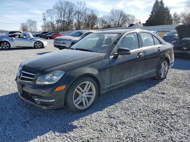 Obraz 1 z 2014 MERCEDES-BENZ C 300 4MATIC 2014 z VIN WDDGF8AB7ER318542