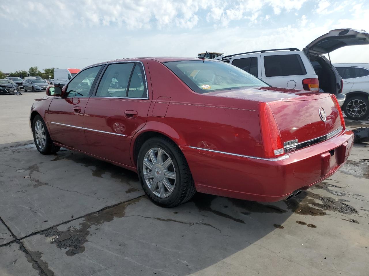 Image 2 of 2008 CADILLAC DTS  2008 with VIN 1G6KD57Y08U184630