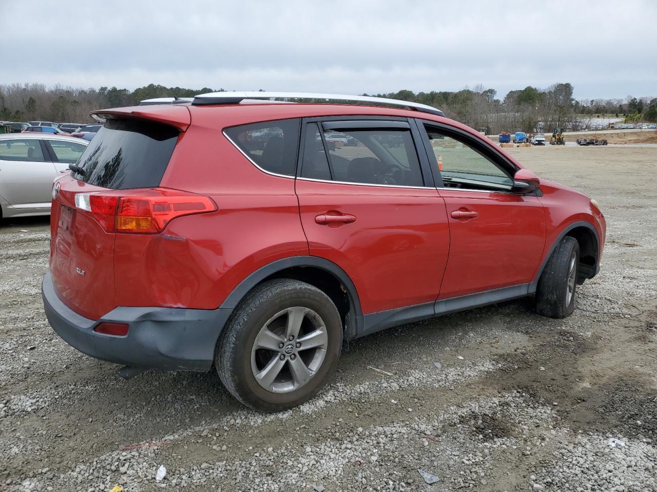Изображение 3 2015 TOYOTA RAV4 XLE 2015 с VIN 2T3WFREV1FW144467