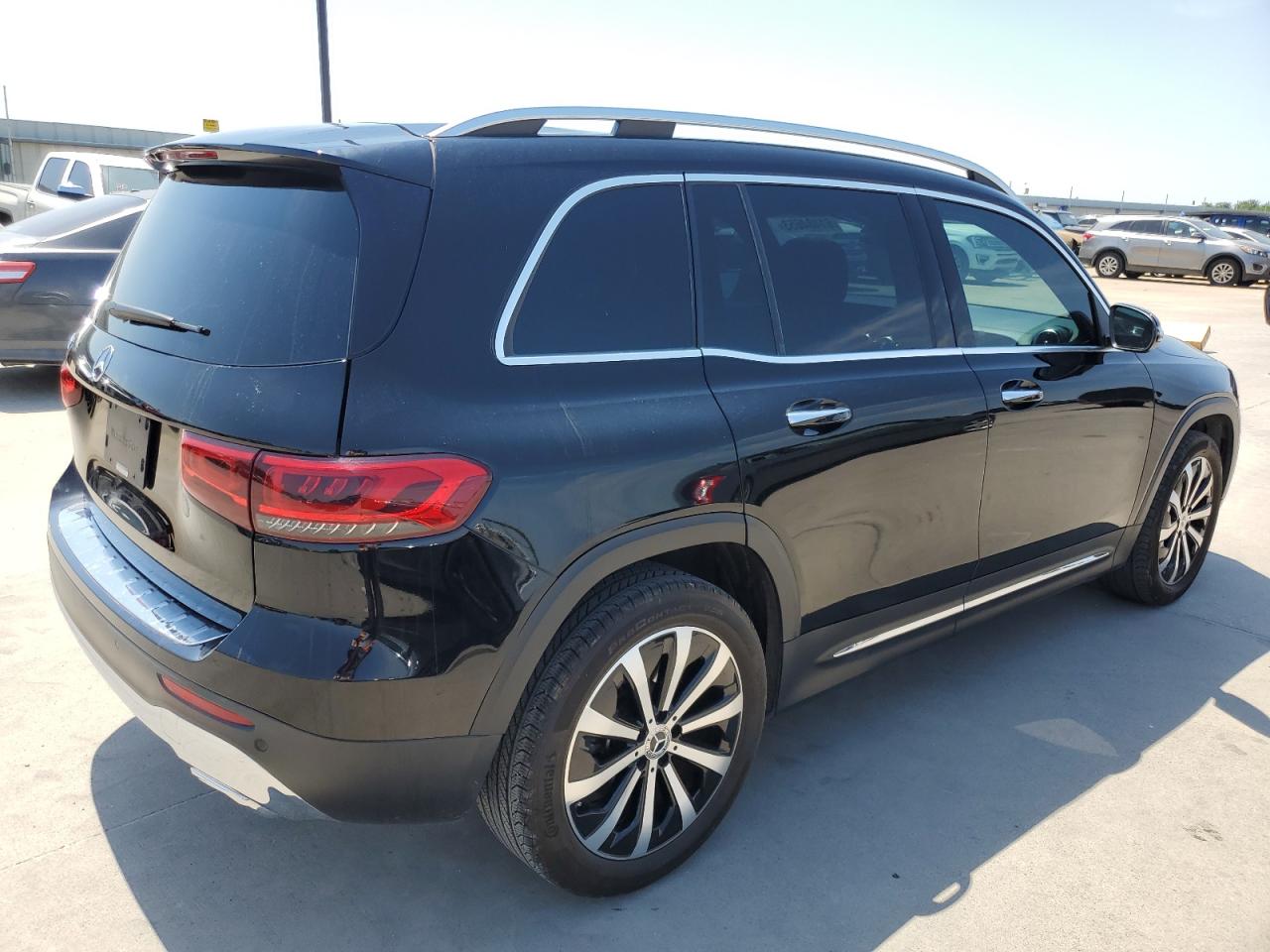 Image 3 of Mercedes-Benz Glb 250 2021 with VIN W1N4M4GB1MW102973