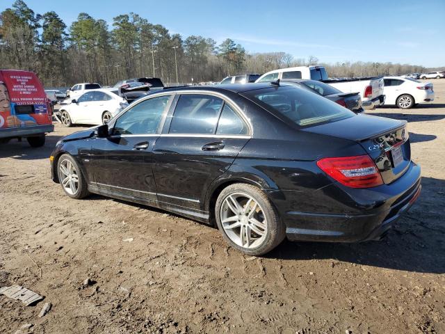 Obraz 2 z 2012 MERCEDES-BENZ C 250 2012 z VIN WDDGF4HB2CR194093