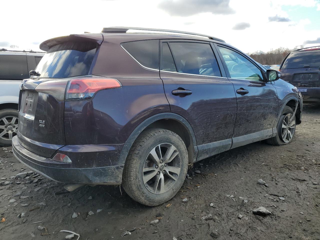 Image 3 of 2018 TOYOTA RAV4 ADVENTURE 2018 with VIN 2T3RFREV0JW797832