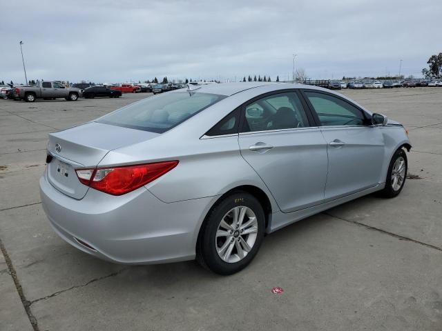 Obraz 3 z 2013 HYUNDAI SONATA GLS 2013 z VIN 5NPEB4AC7DH735258