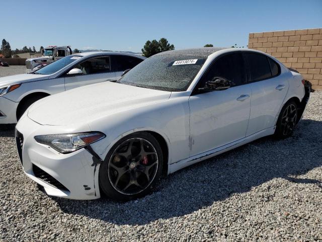 Obraz 1 z 2019 ALFA ROMEO GIULIA  2019 z VIN ZARFAMANXK7621626