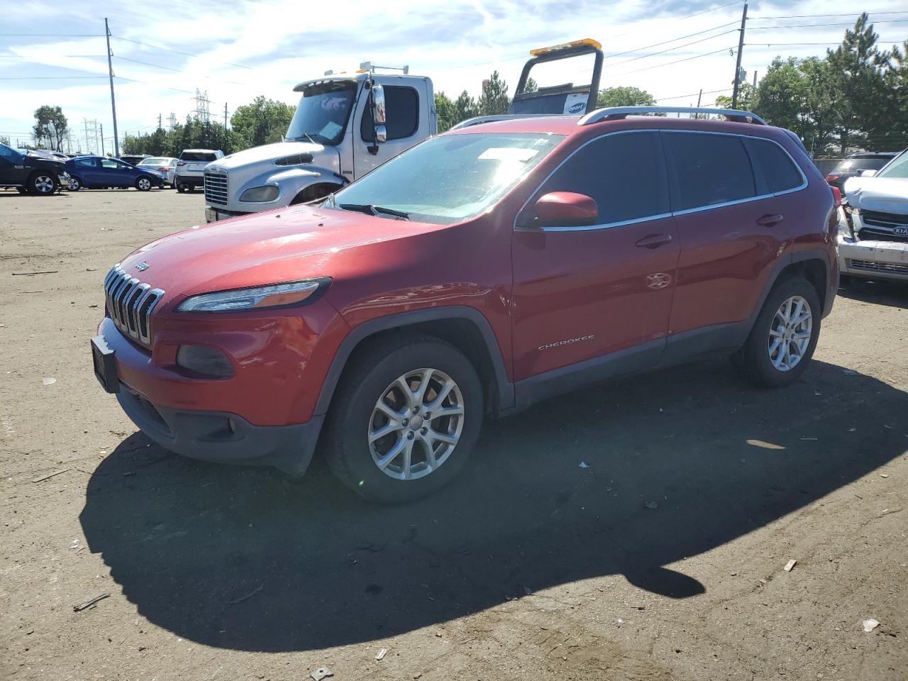 Изображение 2016 JEEP CHEROKEE LATITUDE 2016