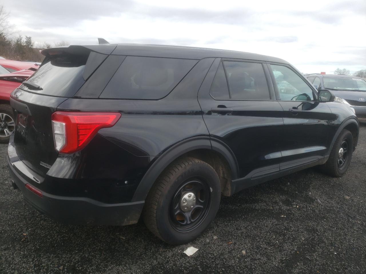 Изображение 3 2023 FORD EXPLORER POLICE INTERCEPTOR 2023 с VIN 1FM5K8AW1PNA03998
