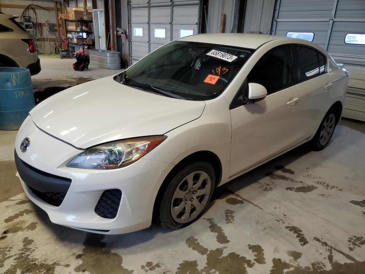 Изображение 1 2013 MAZDA 3 I 2013 с VIN JM1BL1UPXD1768355