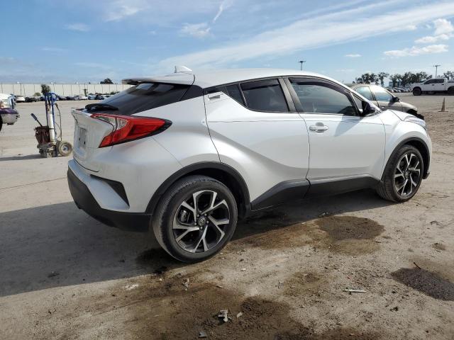 Image 3 of 2022 TOYOTA C-HR XLE 2022 with VIN NMTKHMBX1NR143755