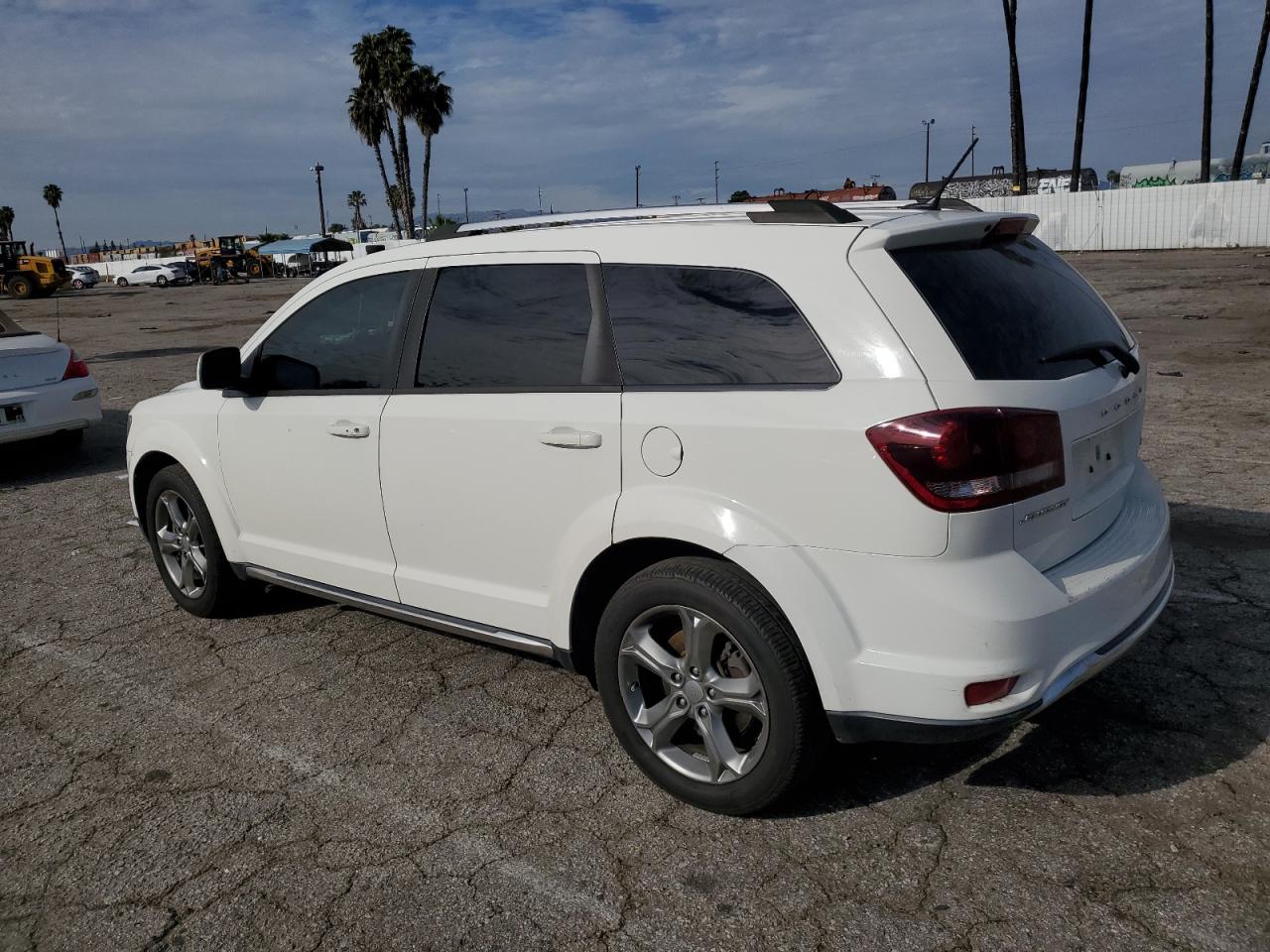 Image 2 of 2016 DODGE JOURNEY CROSSROAD 2016 with VIN 3C4PDCGB8GT203176