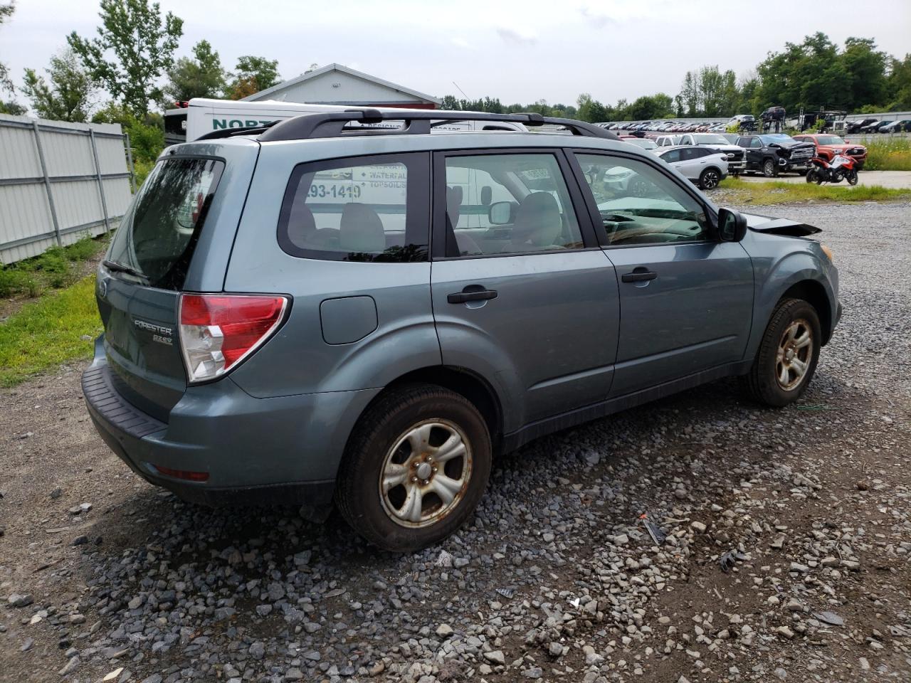 Obraz 3 z 2011 SUBARU FORESTER 2.5X 2011 z VIN JF2SHABC2BG749215