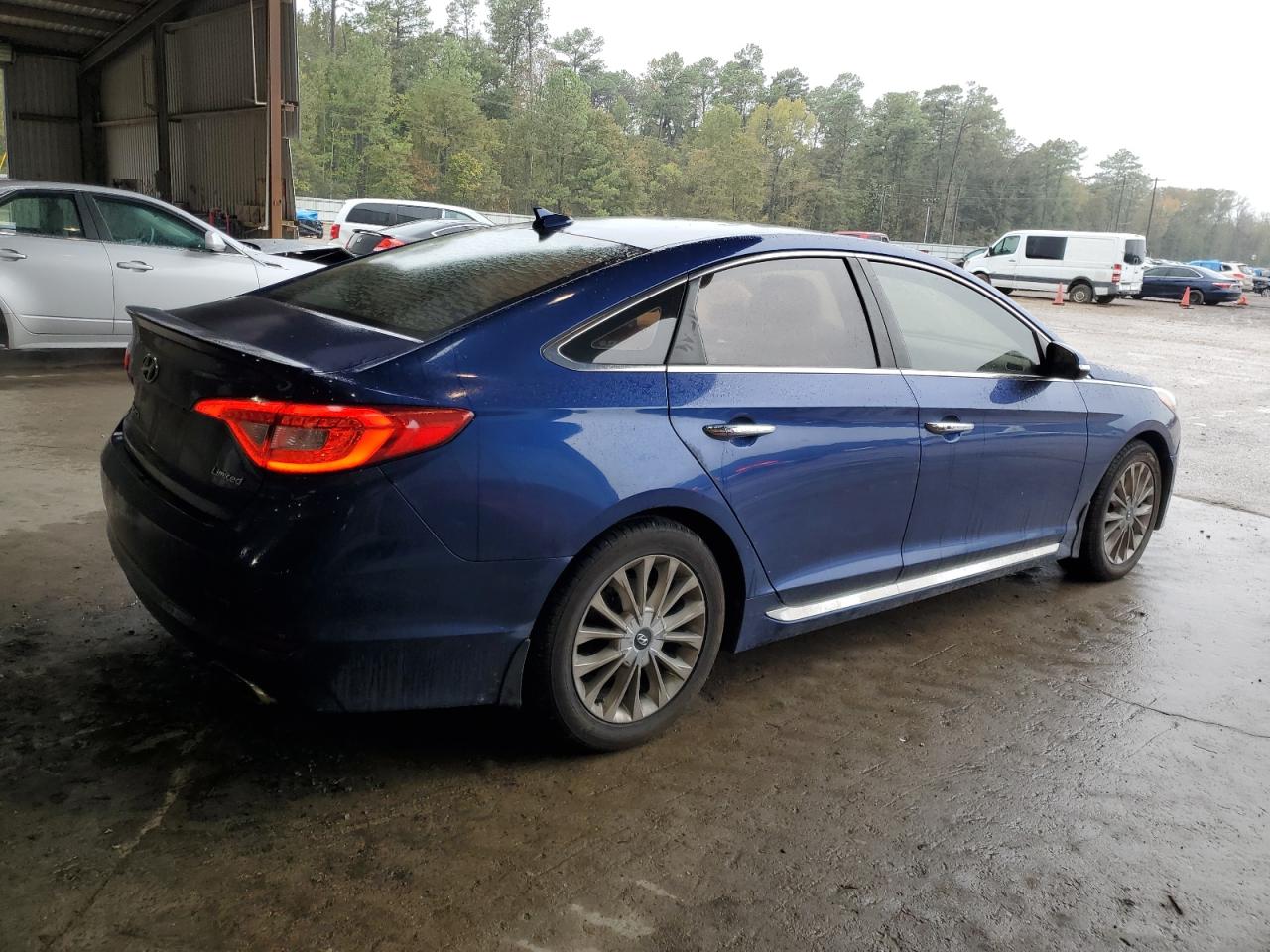 Image 3 of 2015 HYUNDAI SONATA SPORT 2015 with VIN 5NPE34AF2FH193030