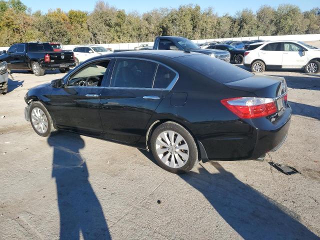 Obraz 2 z 2014 HONDA ACCORD TOURING 2014 z VIN 1HGCR3F92EA034177