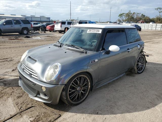 Image 1 of 2006 MINI COOPER S 2006 with VIN WMWRE33596TN26519