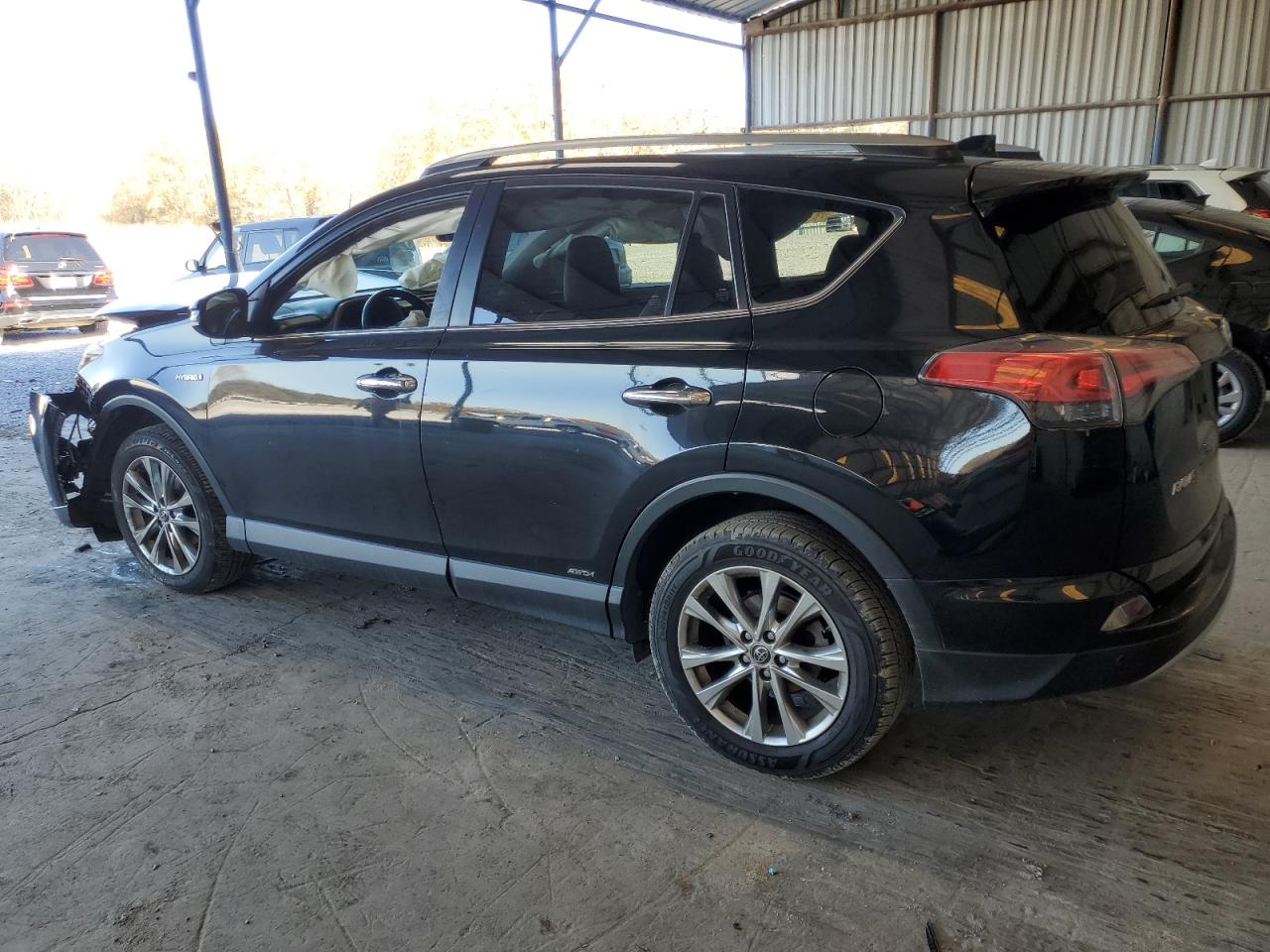 Image 2 of 2017 TOYOTA RAV4 HV LIMITED 2017 with VIN JTMDJREV6HD059954