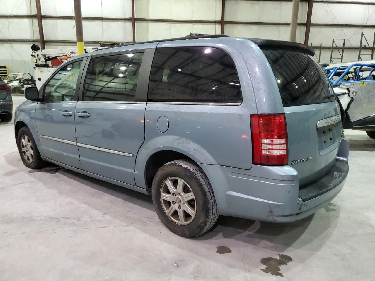 Obraz 2 z 2010 CHRYSLER TOWN & COUNTRY TOURING 2010 z VIN 2A4RR5D12AR150304