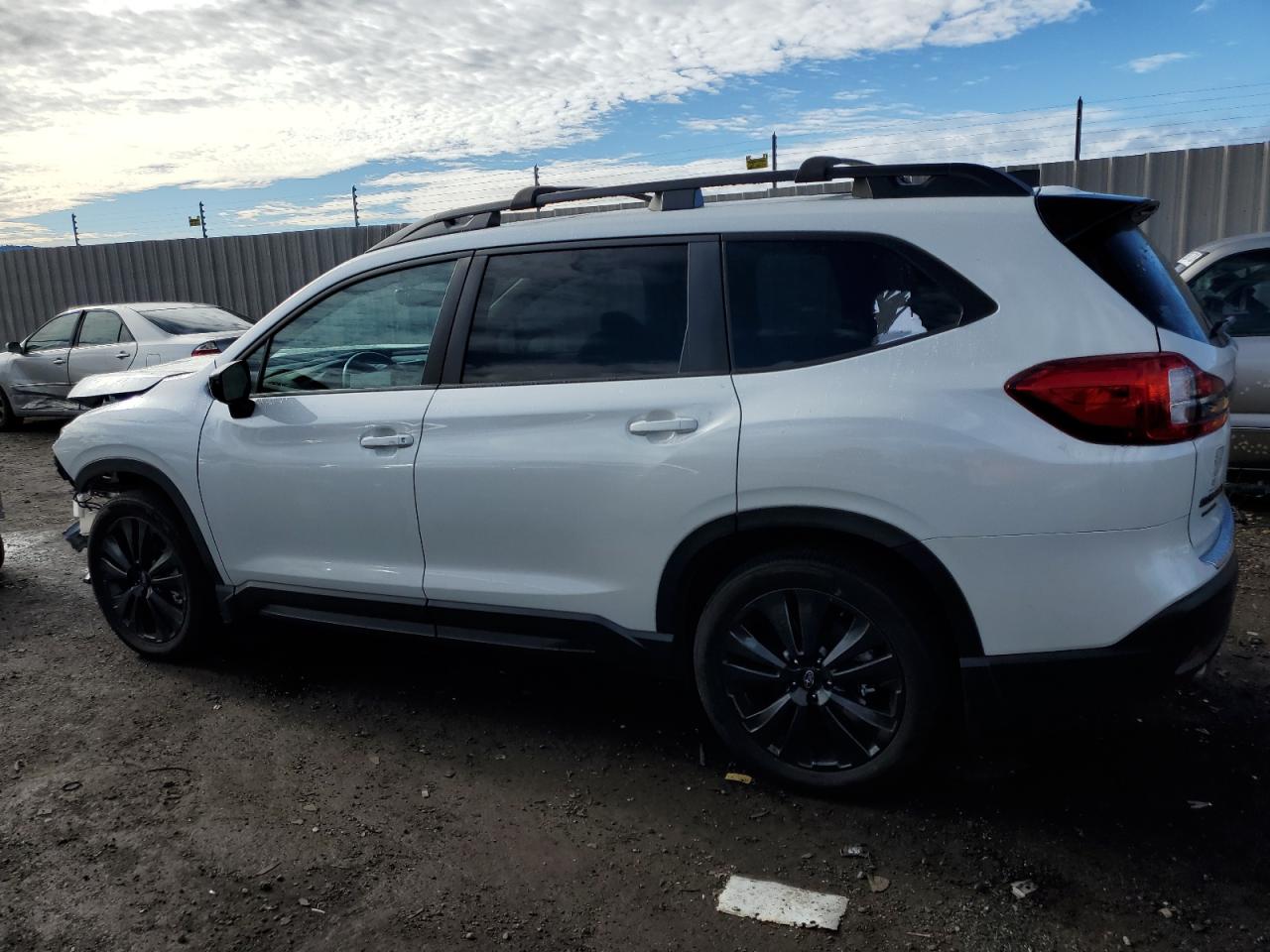 Image 2 of 2022 SUBARU ASCENT ONYX EDITION 2022 with VIN 4S4WMAJD5N3441498