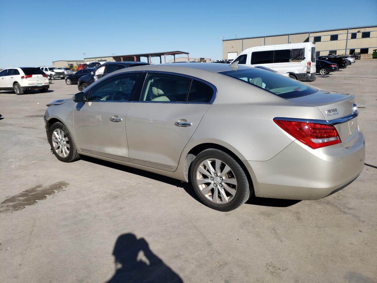 Изображение 2 2014 BUICK LACROSSE  2014 с VIN 1G4GA5GR1EF212192