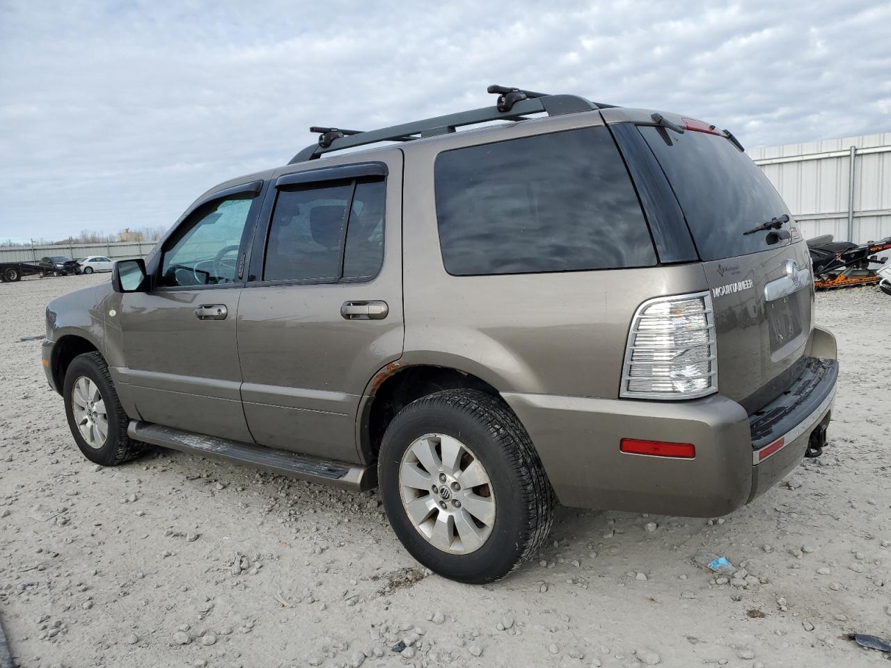 Изображение 2 2006 MERCURY MOUNTAINEER LUXURY 2006 с VIN 4M2EU47E96UJ00788