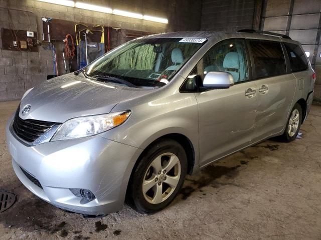Obraz 1 z 2011 TOYOTA SIENNA LE 2011 z VIN 5TDKK3DC6BS141244