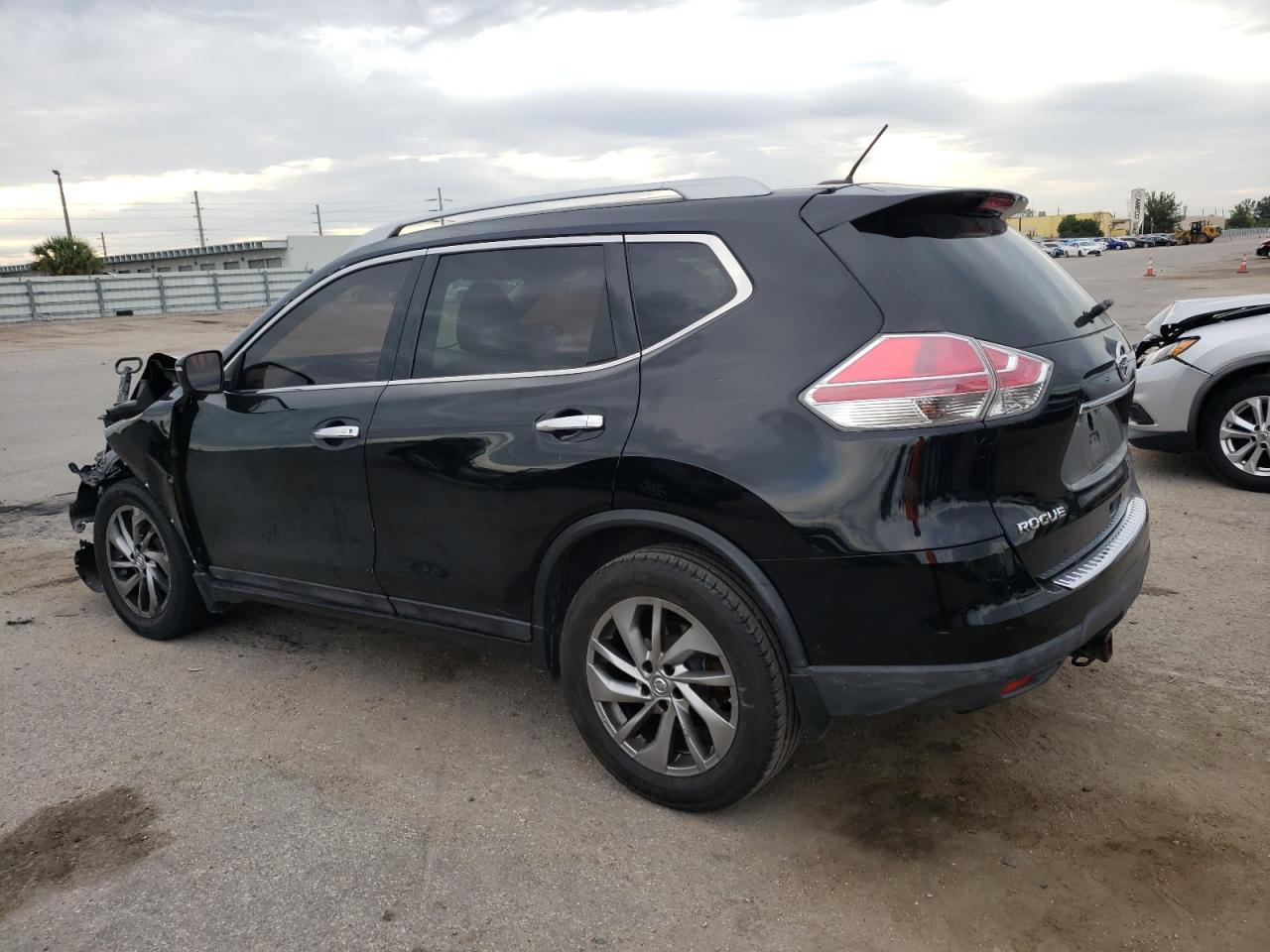 Image 2 of 2015 NISSAN ROGUE S 2015 with VIN 5N1AT2MT6FC868258