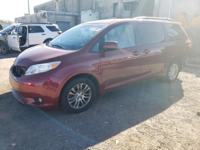 Obraz 1 z 2012 TOYOTA SIENNA XLE 2012 z VIN 5TDYK3DC8CS254060