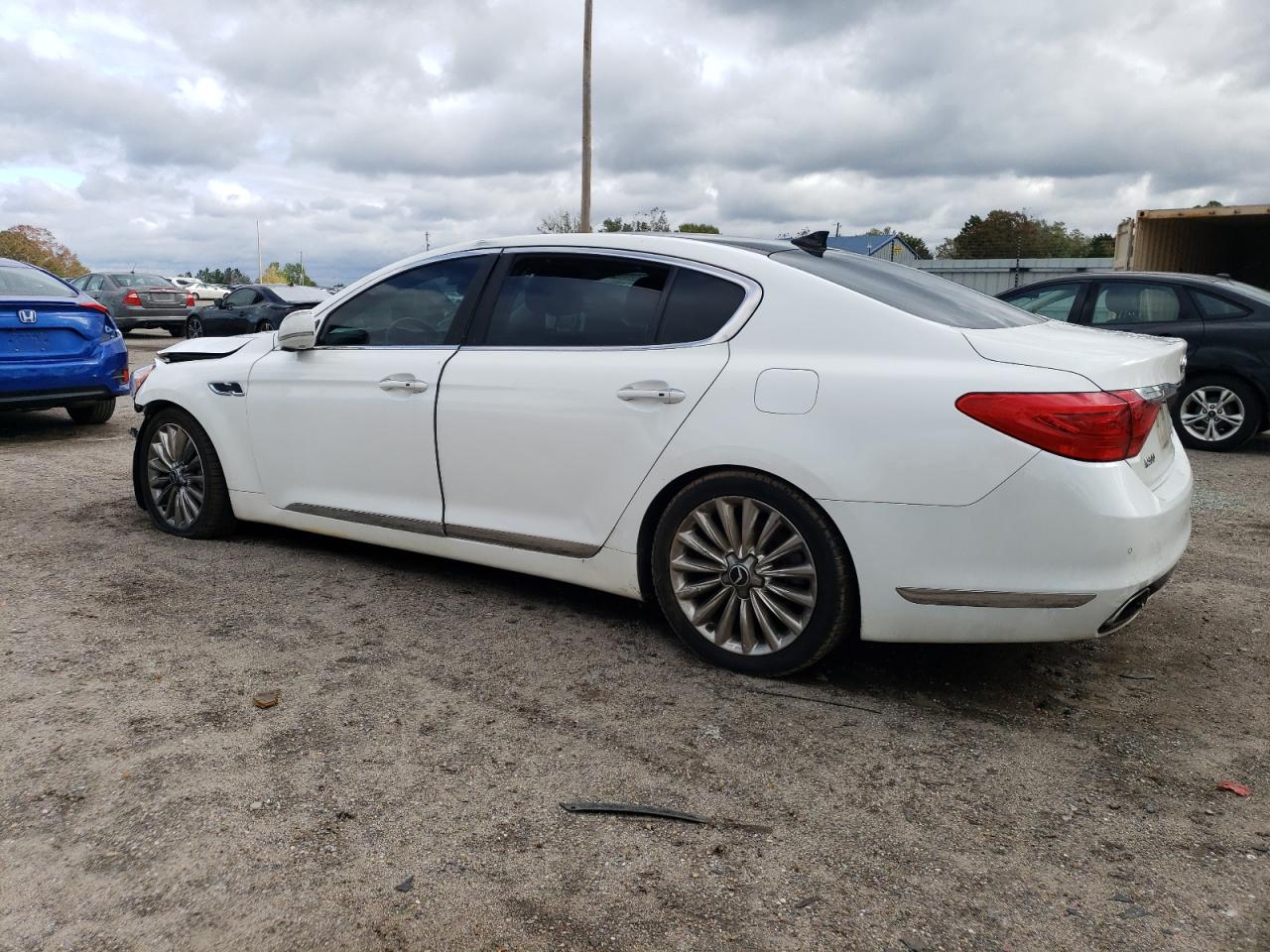 Изображение 2 2015 KIA K900  2015 с VIN KNALW4D43F6022321