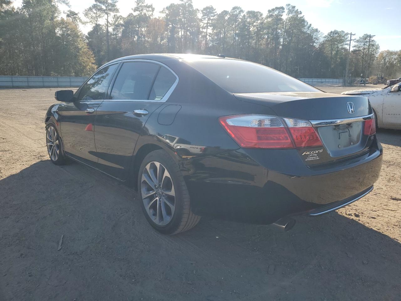 Image 2 of 2014 HONDA ACCORD EXL 2014 with VIN 1HGCR3F89EA043742