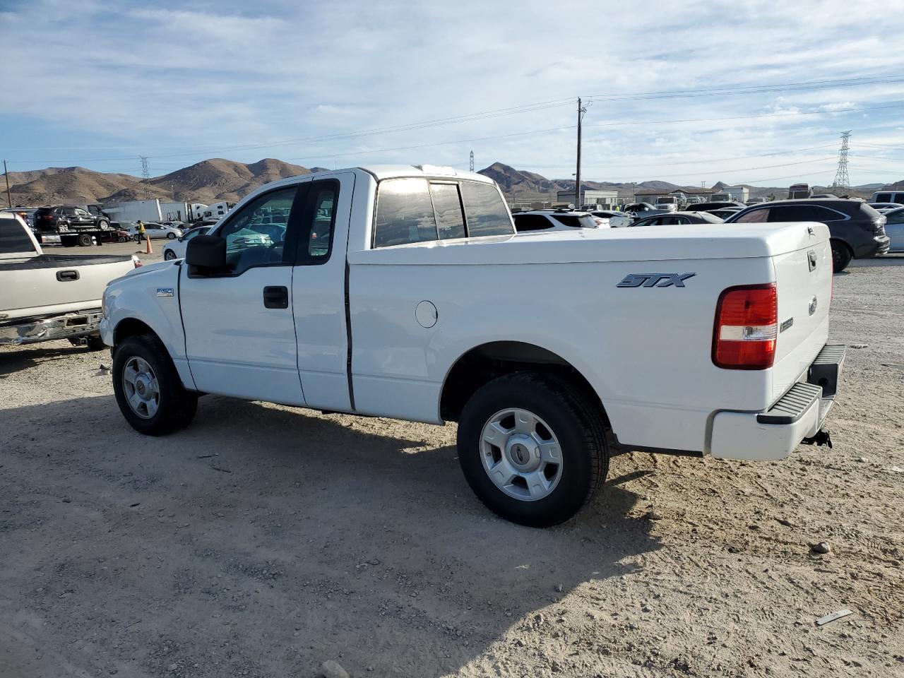 Obraz 2 z 2004 FORD F150  2004 z VIN 1FTRF12WX4NB92923