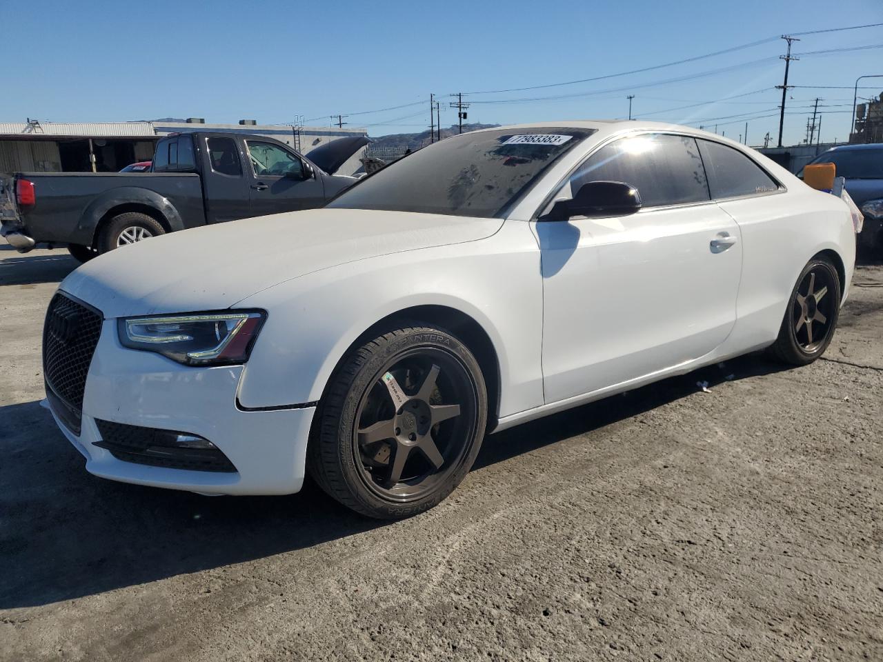 Изображение 1 Audi A5 Premium 2013 с VIN WAUCFAFR3DA058558