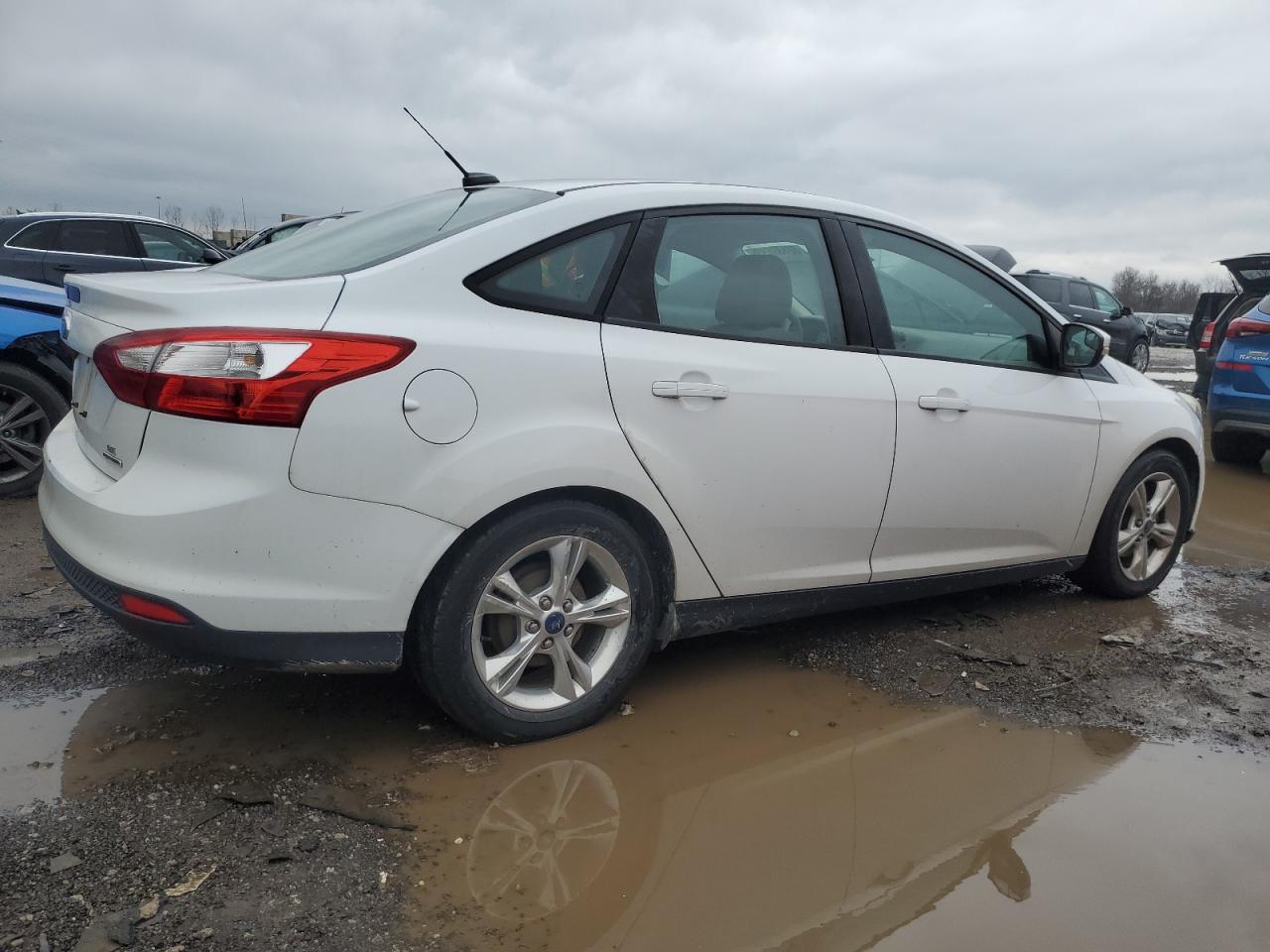 Изображение 3 2014 FORD FOCUS SE 2014 с VIN 1FADP3F25EL129080