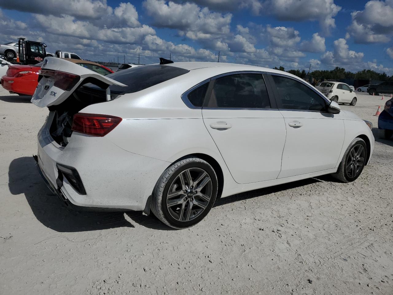 Изображение 3 2020 KIA FORTE EX 2020 с VIN 3KPF54AD1LE210266