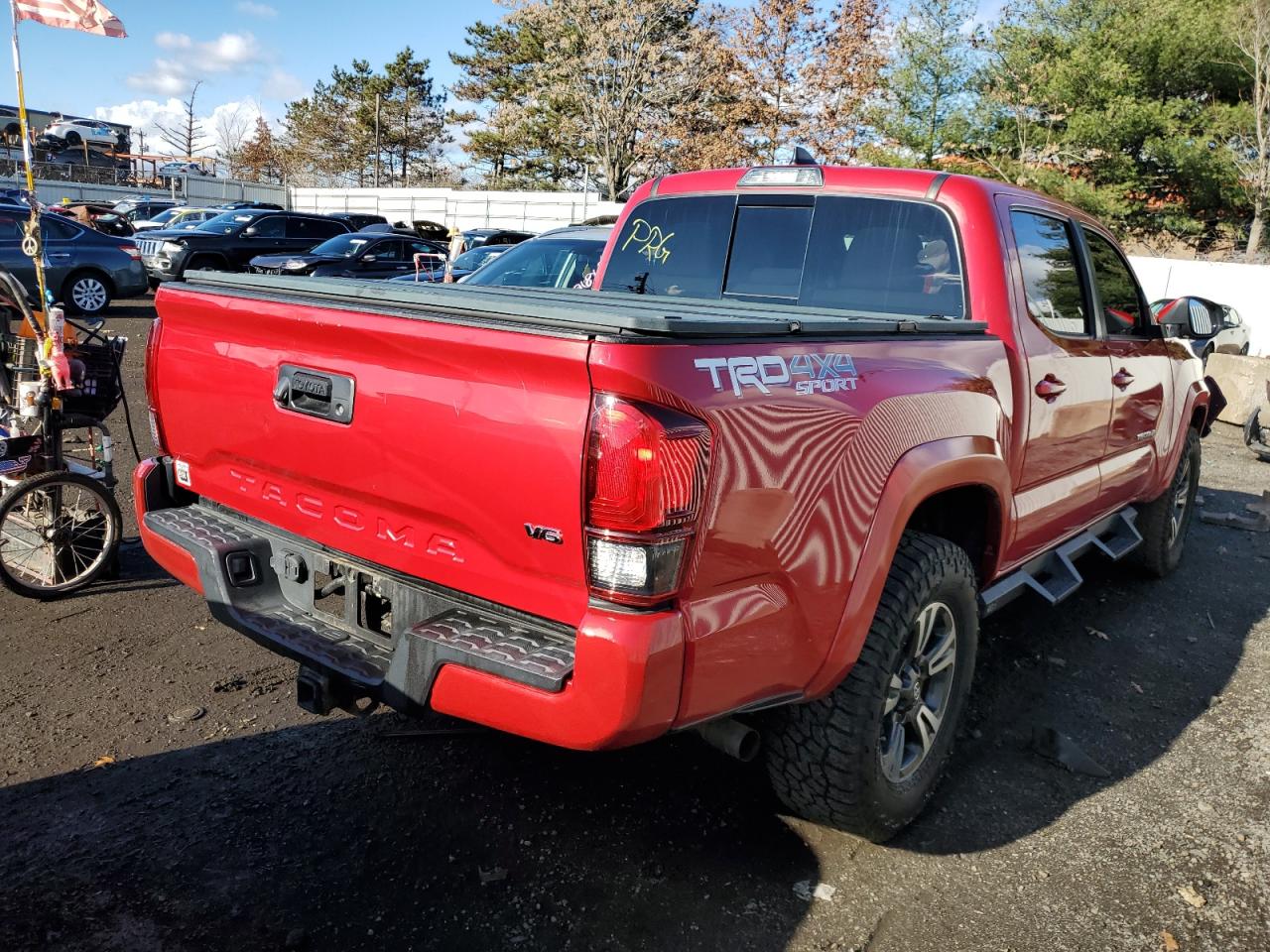 Obraz 3 z 2019 TOYOTA TACOMA DOUBLE CAB 2019 z VIN 3TMCZ5AN7KM202893