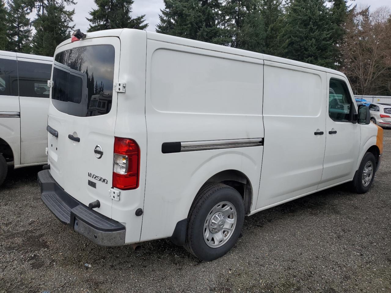 Изображение 3 2013 NISSAN NV 1500 2013 с VIN 1N6BF0KY2DN103873