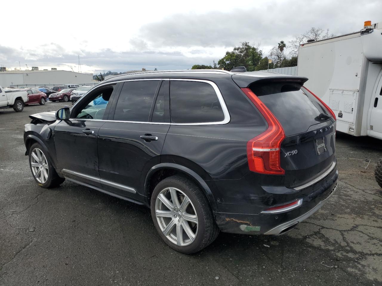 Obraz 2 z 2016 VOLVO XC90 T8 2016 z VIN YV4BC0PL6G1091700