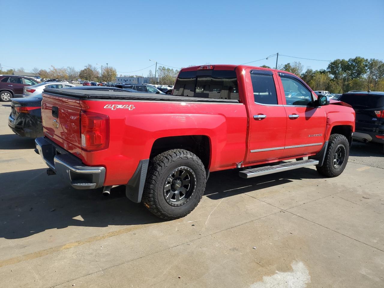 Image 3 of 2016 CHEVROLET SILVERADO K1500 LTZ 2016 with VIN 1GCVKSEC4GZ152075