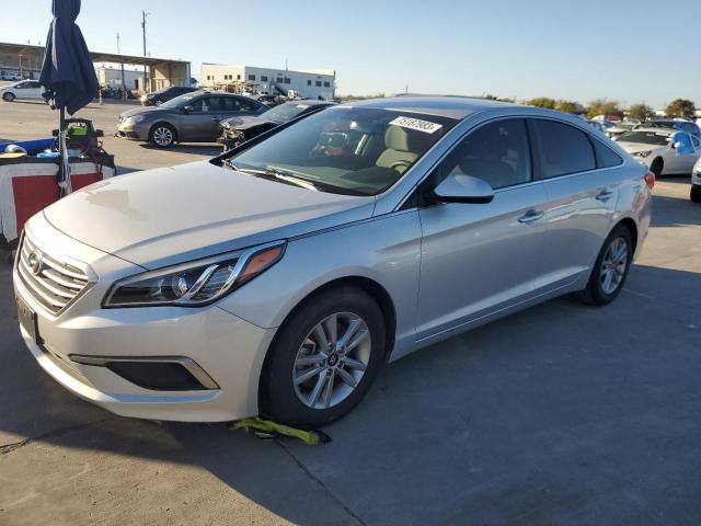 Image 1 of 2016 HYUNDAI SONATA SE 2016 with VIN 5NPE24AFXGH373182