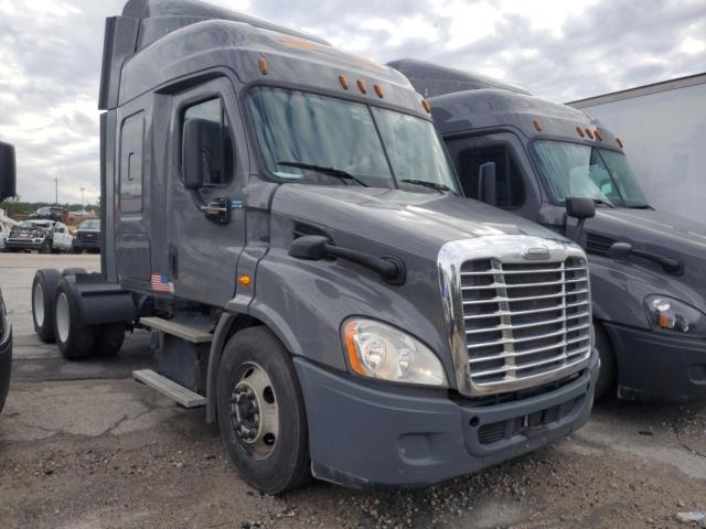 Изображение 2018 FREIGHTLINER CASCADIA 113  2018