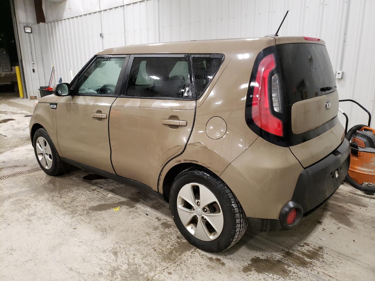 Изображение 2 2015 KIA SOUL  2015 с VIN KNDJN2A2XF7175681