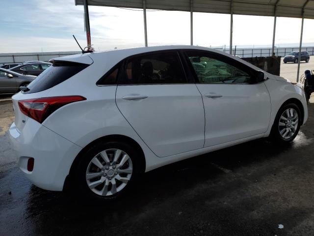 Obraz 3 z 2016 HYUNDAI ELANTRA GT  2016 z VIN KMHD35LH5GU332148