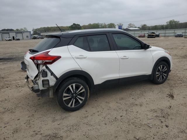 Image 3 of 2019 NISSAN KICKS S 2019 with VIN 3N1CP5CU7KL562927