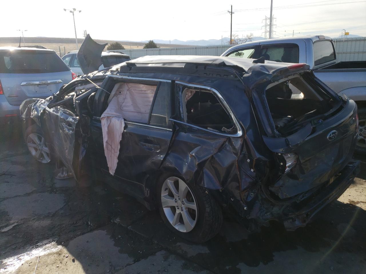 Obraz 2 z 2014 SUBARU OUTBACK 2.5I PREMIUM 2014 z VIN 4S4BRCCC2E3260004