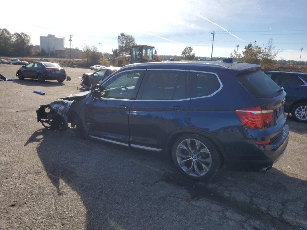 Изображение 2 2016 BMW X3 XDRIVE28I 2016 с VIN 5UXWX9C56G0D83407