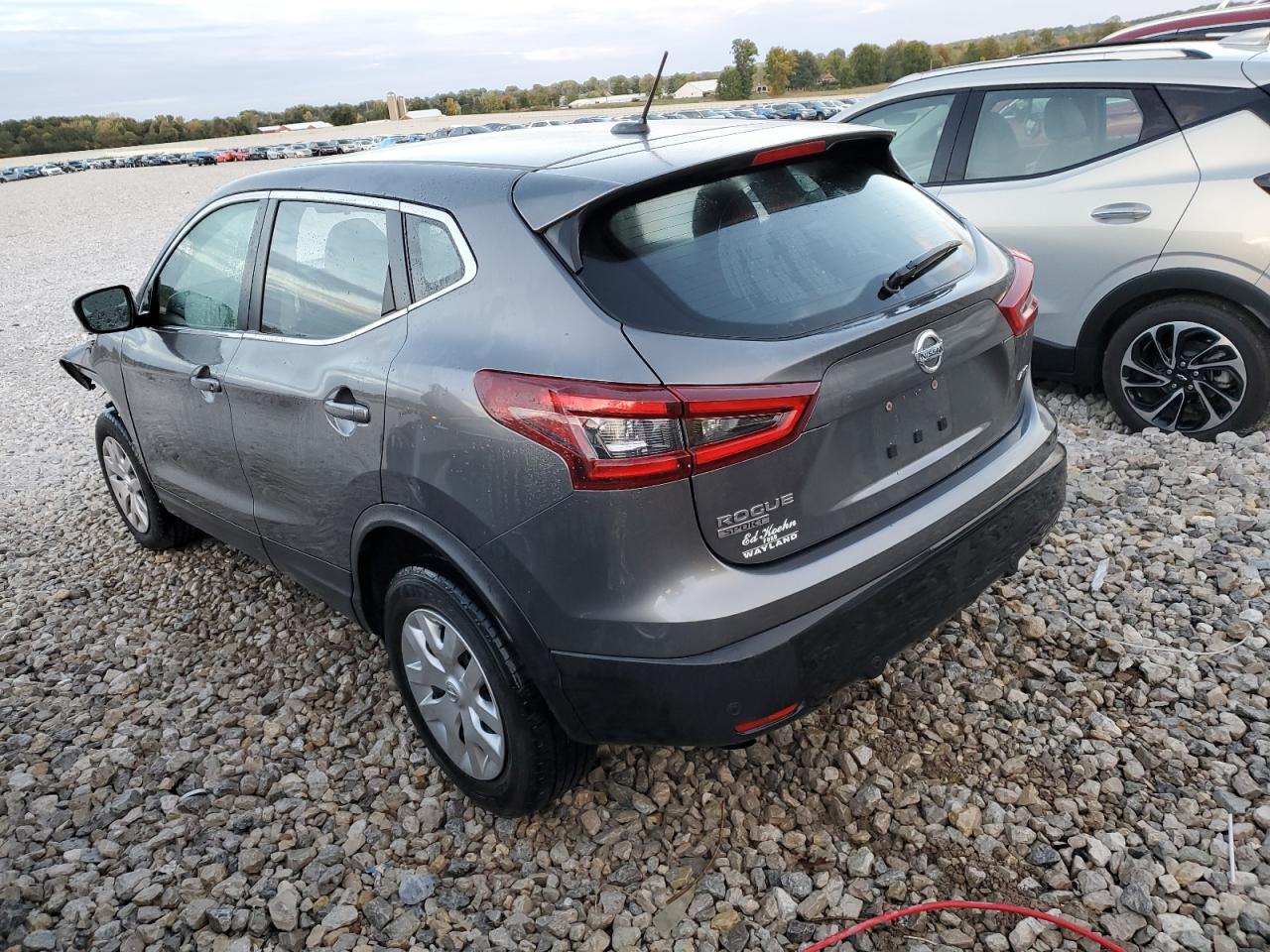 Image 2 of 2020 NISSAN ROGUE SPORT S 2020 with VIN JN1BJ1CW1LW366503