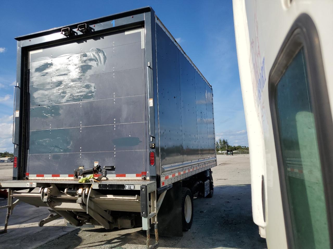 Изображение 3 2020 ISUZU NRR  2020 с VIN JALE5W167L7301565