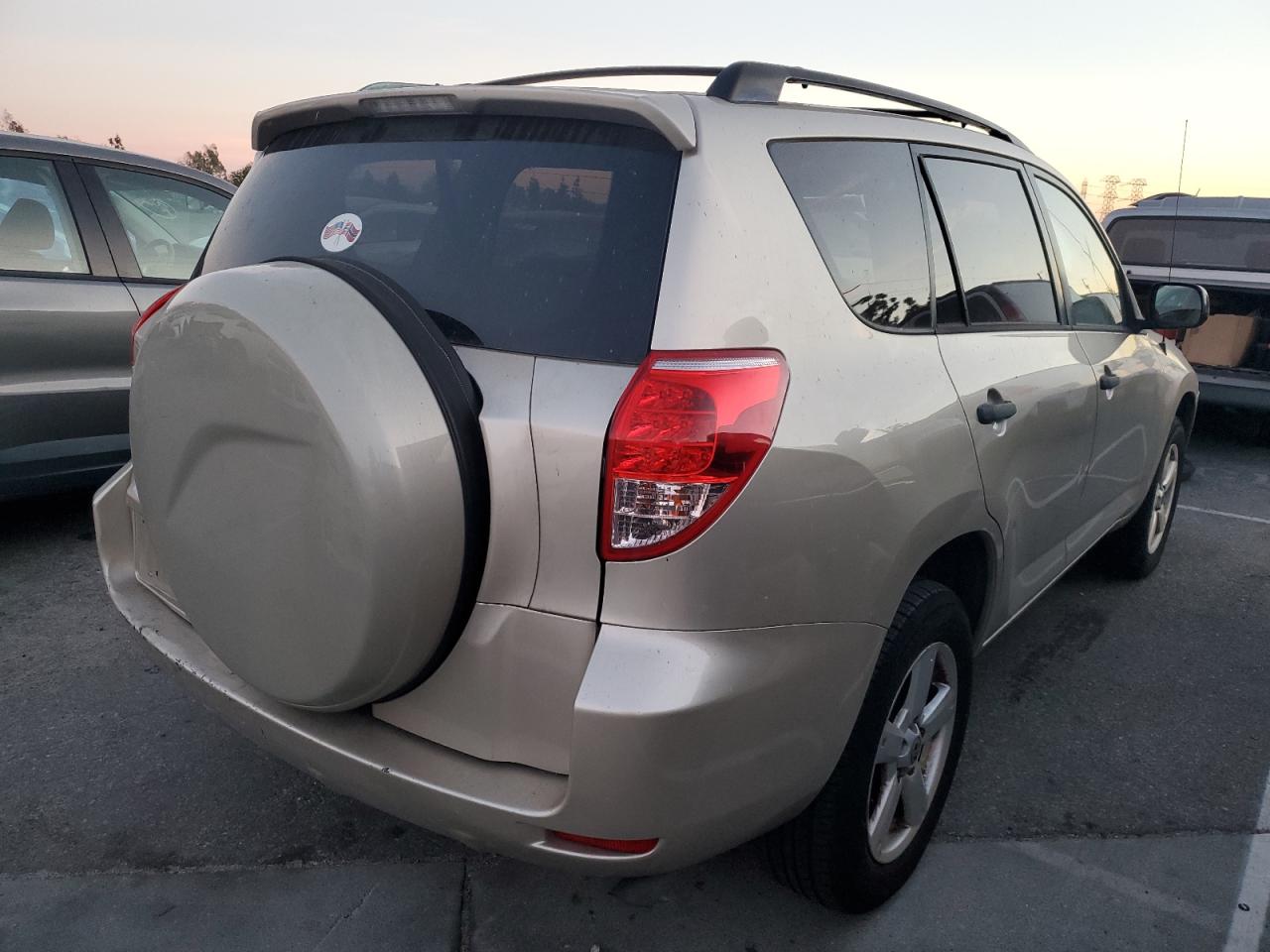 Изображение 3 2006 TOYOTA RAV4  2006 с VIN JTMZD33V966007216