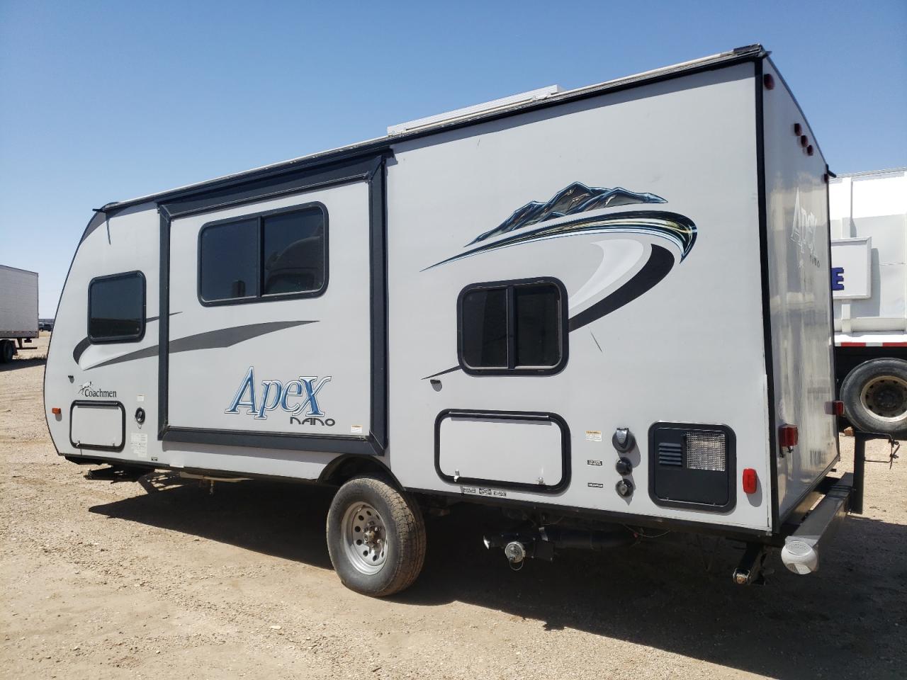 Image 3 of 2015 COACH APEX 2015 with VIN 5ZT2CXHC4FA006845