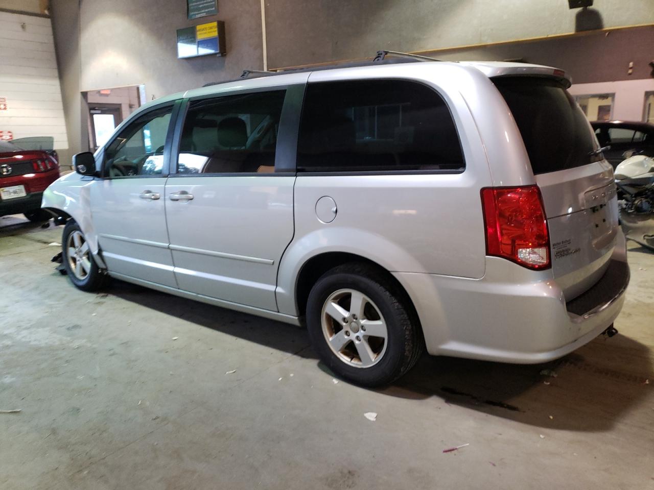 Изображение 2 2012 DODGE GRAND CARAVAN SXT 2012 с VIN 2C4RDGCG4CR203769