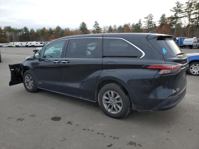 Image 2 of 2021 TOYOTA SIENNA XLE 2021 with VIN 5TDYSKFCXMS010791