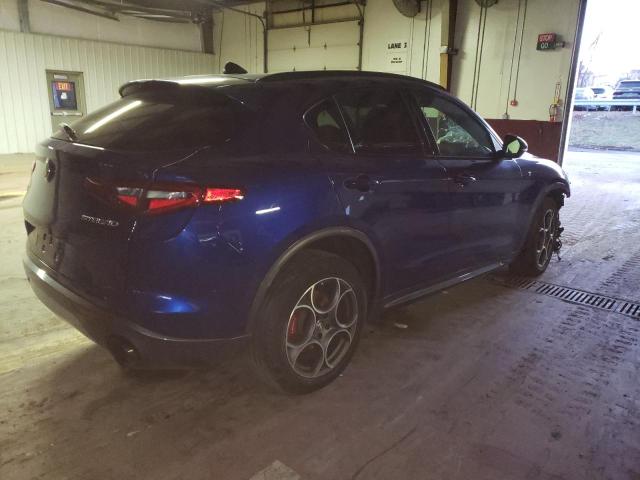 Image 3 of 2022 ALFA ROMEO STELVIO TI 2022 with VIN ZASPAKBN2N7D42314
